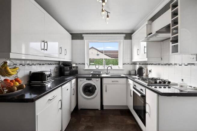 Torran Drive, Erskine photo 4