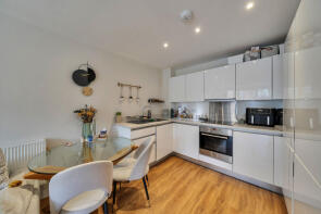 6, Clement Court, Howard Road, Stanmore HA7 1FZ