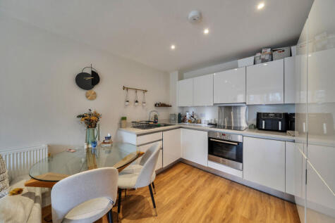 Howard Road, Stanmore, HA7, Stanmore, HA7