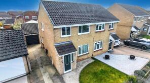 22, Abbots Way, Stockton-on-tees TS19 7SR
