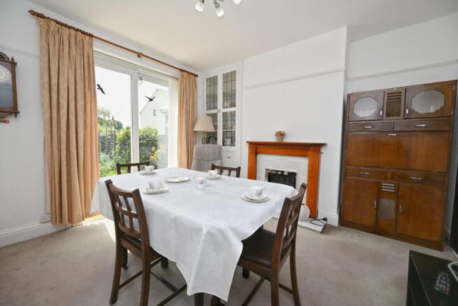 3 bed Semi-Detached for sale Image 4