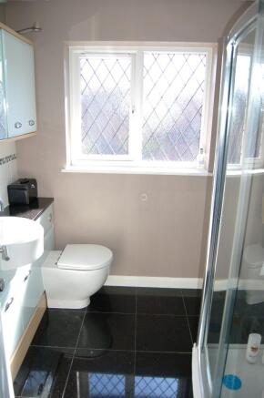Ensuite shower room
