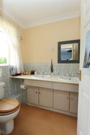 8Bath1.jpg