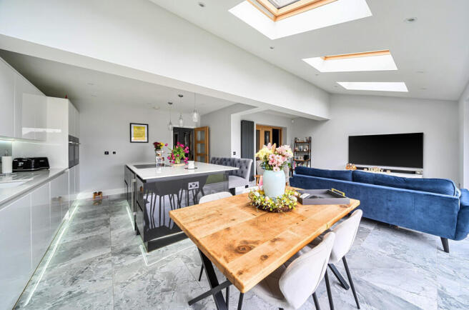 1430596-12-69d7c2...