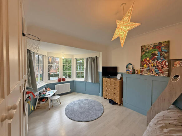 4 bed Semi-Detached for sale Image 12