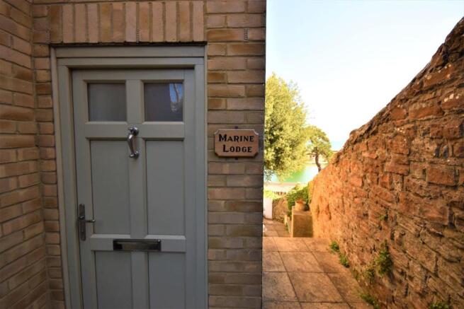 Marine Lodge .JPG