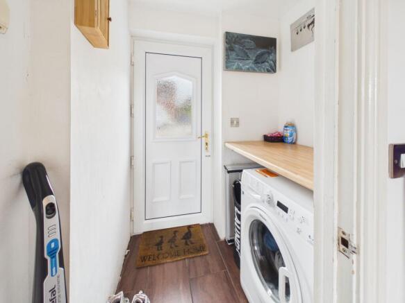 3 bed Terraced for sale Image 9