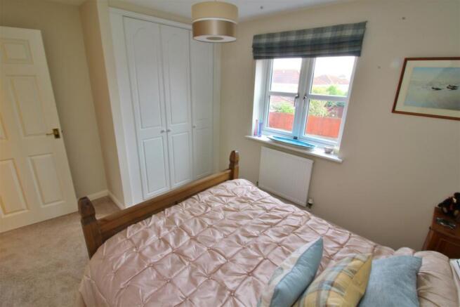 34 Bed 3.JPG