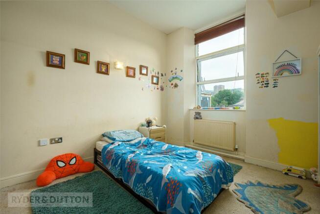2 bed Apartment for sale Image 8