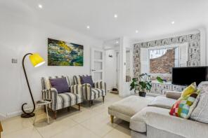 3, Burdett Mews, London W2 5RQ