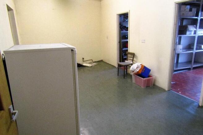 ROOM 1