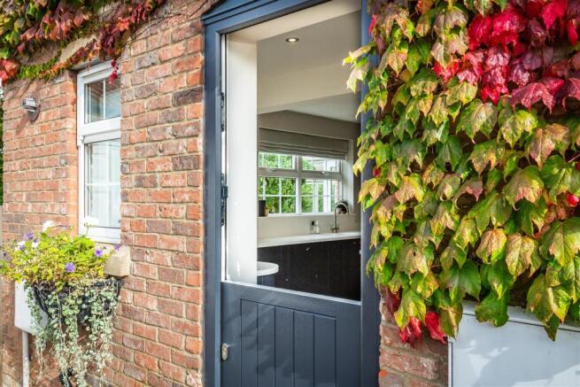 2 Lawson Court, Dunholme, LN2 3UQ-7.jpg