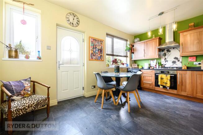 2 bed Terraced for sale Image 6