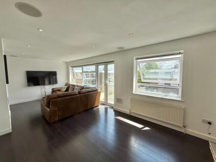 Hutton Road, Shenfield, Brentwood