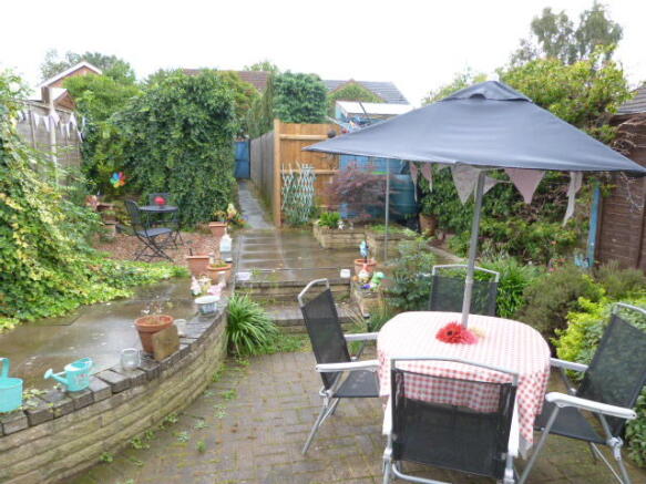 Photo 10