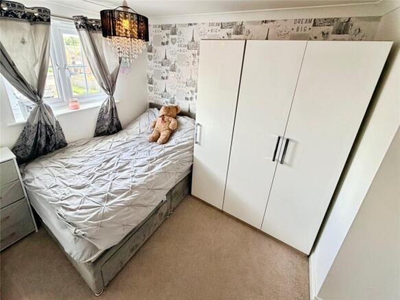 2 bed Flat for sale Image 10