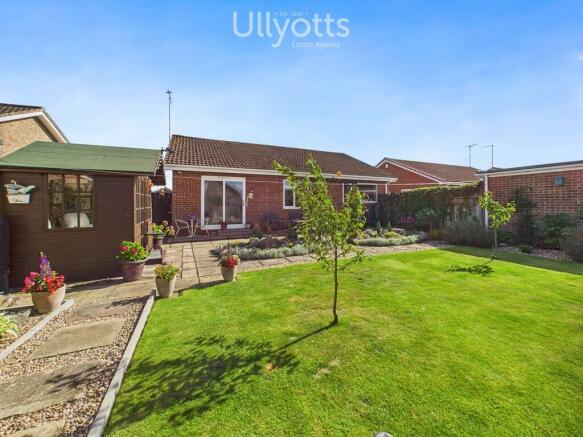 3 bed Detached Bungalow for sale Image 10