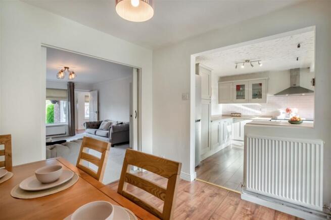 8524592-interior21.jpg