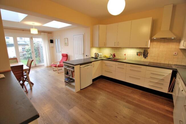 Open-Plan Kitchen/Dining/Living Spaces