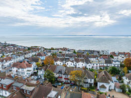 11, Glen Road, Leigh-on-sea SS9 1EU