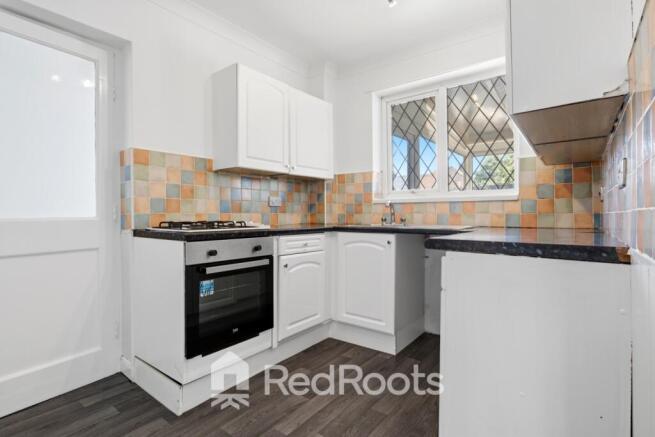 3 bed Semi-Detached for sale Image 6