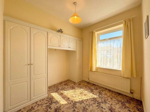 3 bed Terraced for sale Image 6