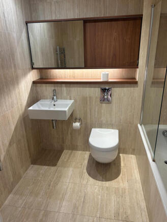 1 bed Apartment to rent Image 4