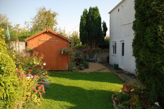 Photo 10