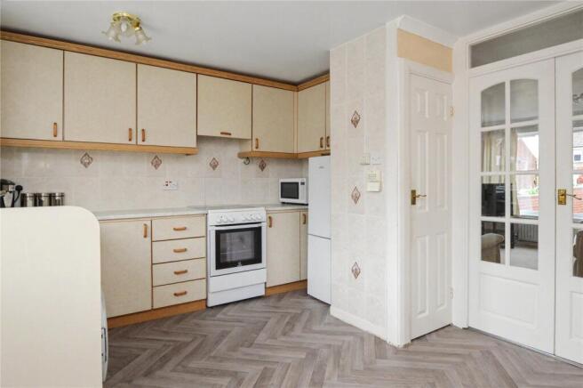 3 bed Semi-Detached for sale Image 4