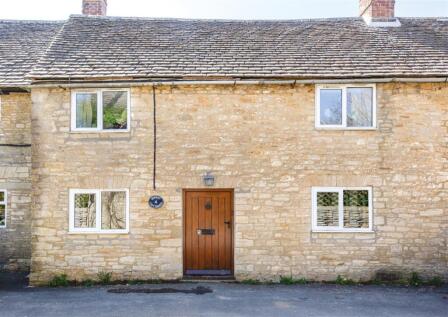 3 bed detached - The Oaks, Kemble, Cirencester, GL7 6BH image 18