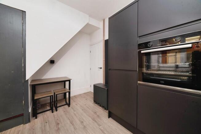 2 bed Terraced for sale Image 5