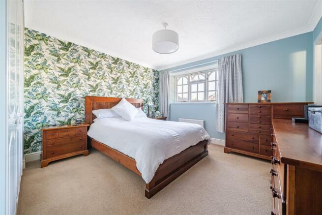 Master bedroom with ensuite shower