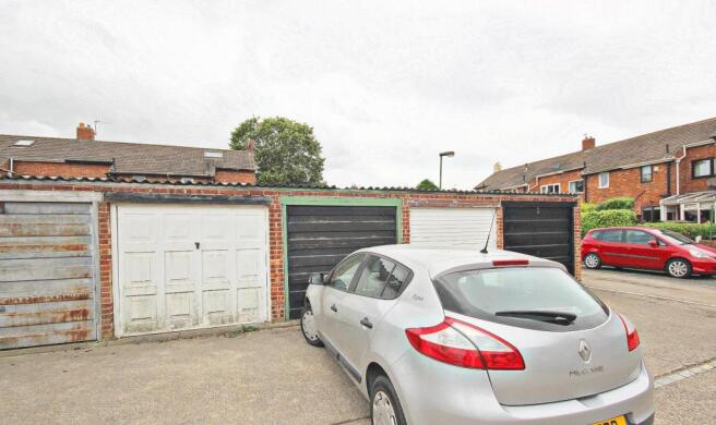 Garage in Nearby Block
