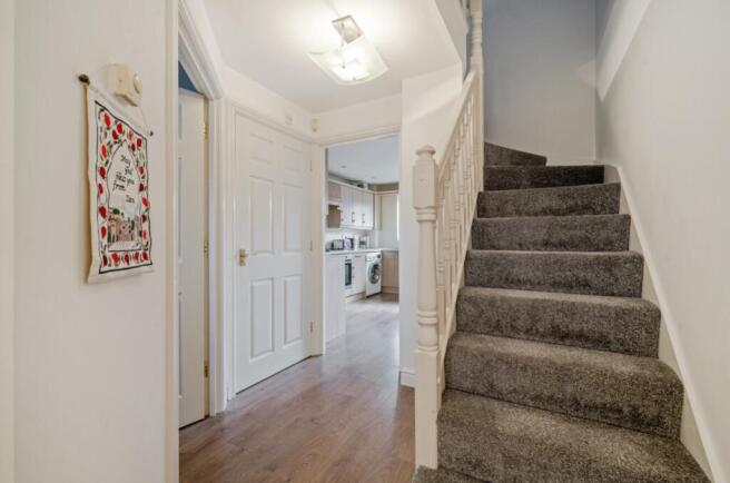 3 bed Town House for sale Image 8