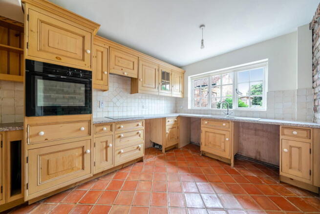 4 bed End of Terrace for sale Image 8