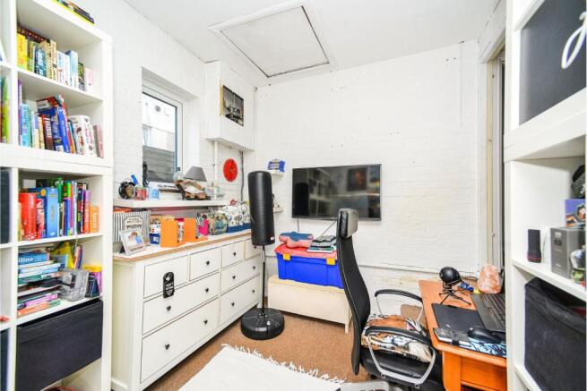 Garage/Study