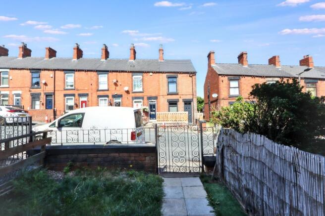 2 bed Terraced for sale Image 10