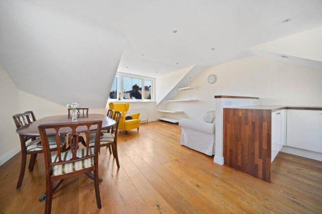 Kitchen/Reception