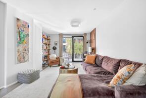 Flat 2, 35, Shore Road, Hackney, London E9 7FL
