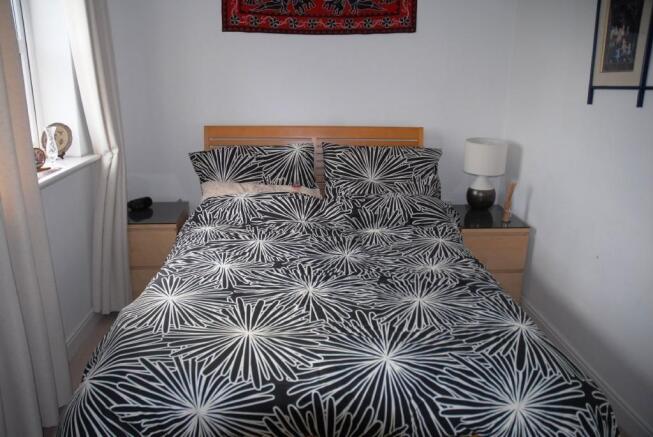 Bedroom 2 (1)
