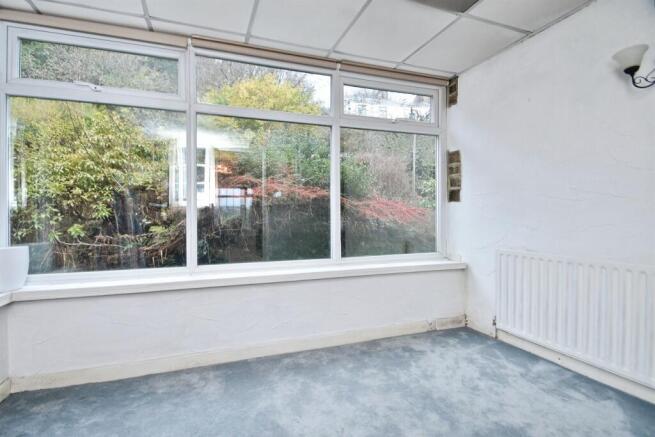 3 bed Semi-Detached for sale Image 4