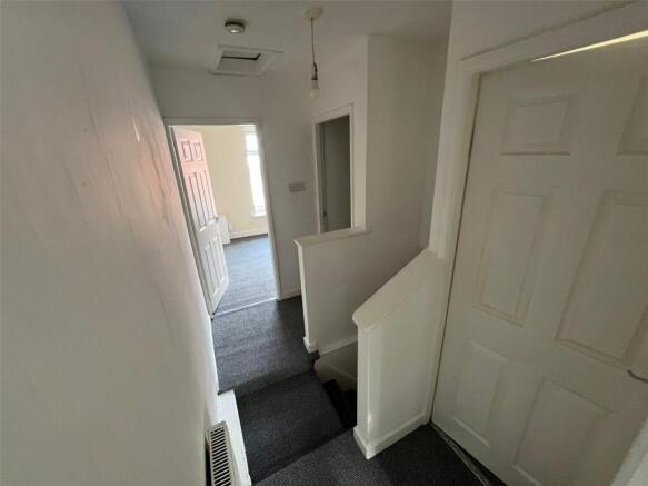 1 bed Apartment for sale Image 8