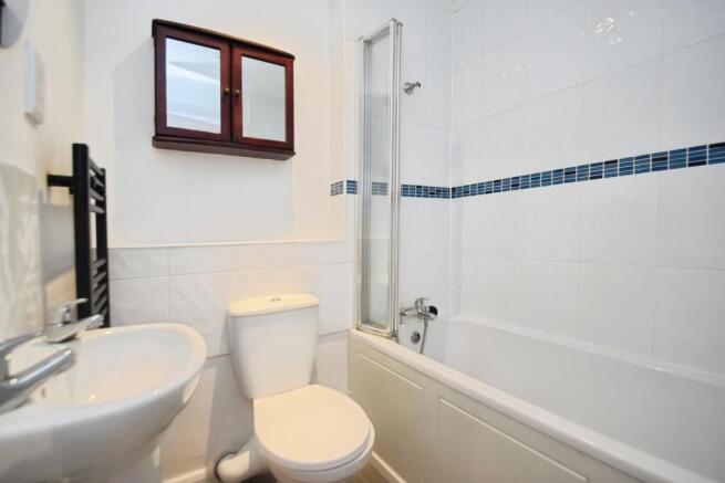 2 bed Flat for sale Image 10
