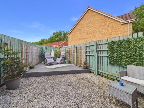 2 bed Semi-Detached for sale Image 10
