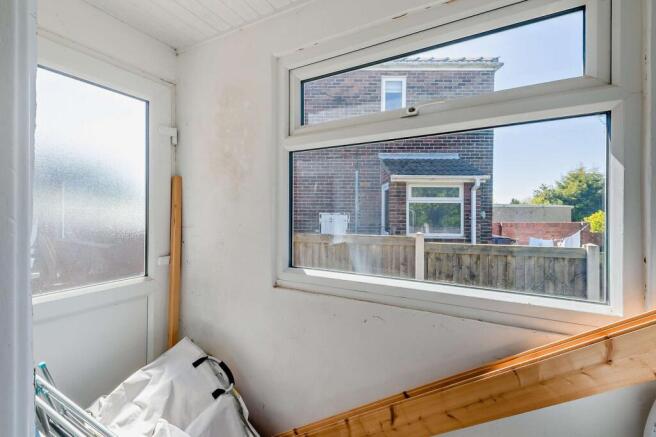 3 bed Semi-Detached for sale Image 10