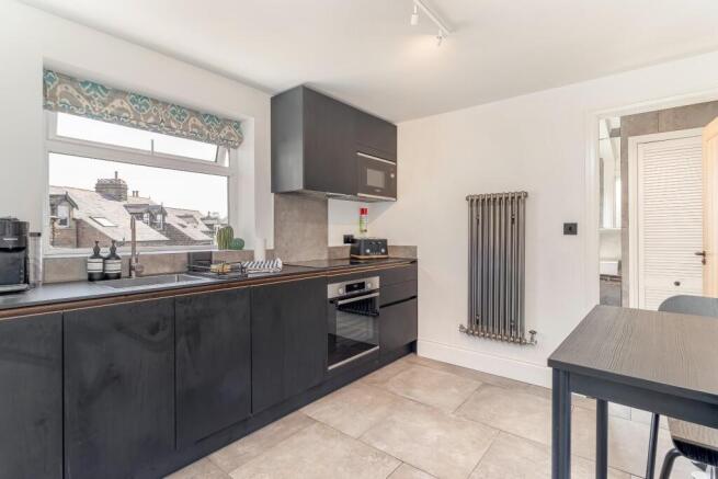 Flat 3 Kitchen - B.jpg