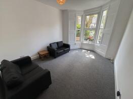 13, Evershot Road, London N4 3DG