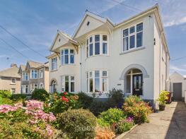Cilhedd, Sladeway, Fishguard SA65 9NY