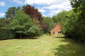 Hedgerley House, Andrew Hill Lane, Slough SL2 3UL