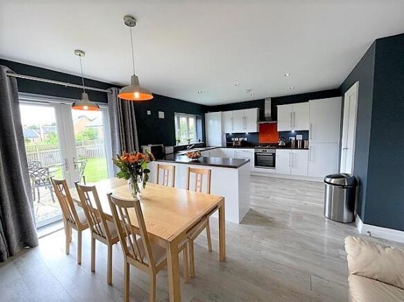 Dining Kitchen